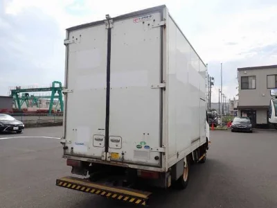 TOYOTA DYNA