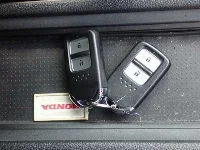 Цена авто Honda Fit с аукционов Японии, номер кузова GR4, пробег 264 000, оценка 2