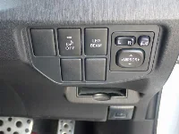 Цена авто Toyota Prius с аукционов Японии, номер кузова ZVW30, пробег 155 000, оценка 2