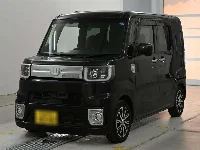 Цена авто Daihatsu Wake с аукционов Японии, номер кузова LA700S, пробег 64 000, оценка 7