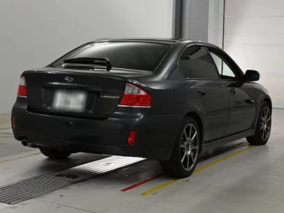 SUBARU LEGACY B4
