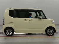 Цена авто Honda N-Box с аукционов Японии, номер кузова JF1, пробег 15 000, оценка 2