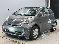 Toyota iQ
