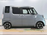 Цена авто Daihatsu Wake с аукционов Японии, номер кузова LA700S, пробег 146 000, оценка 8