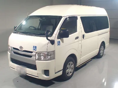 TOYOTA REGIUS VAN