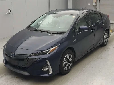 TOYOTA PRIUS PHV