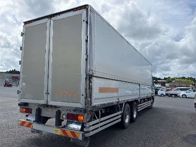 MITSUBISHI FUSO SUPER GREAT