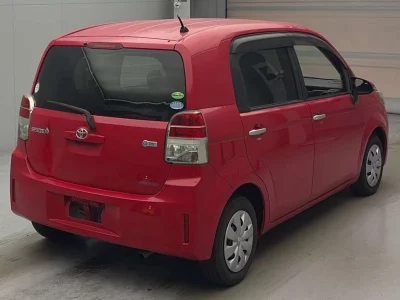 TOYOTA SPADE