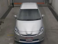 Цена авто Toyota Prius с аукционов Японии, номер кузова ZVW30, пробег 181 000, оценка 2