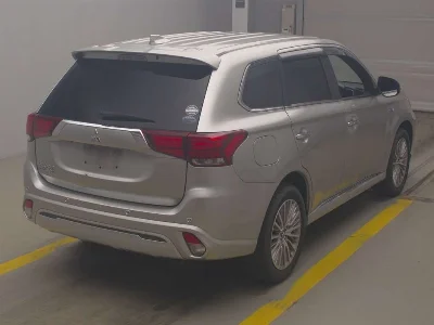 MITSUBISHI OUTLANDER PHEV