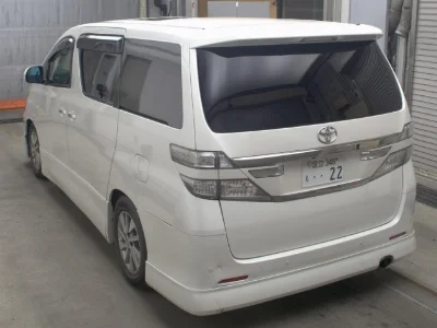TOYOTA VELLFIRE