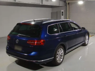 VOLKSWAGEN PASSAT VARIANT