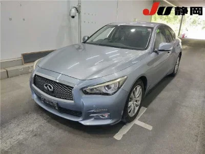 NISSAN SKYLINE