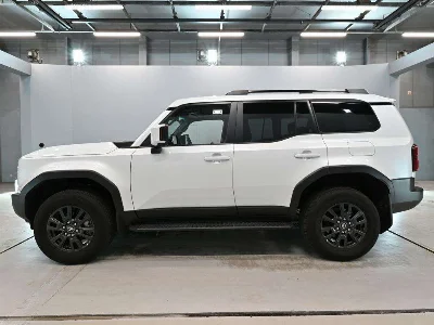 TOYOTA LAND CRUISER 250