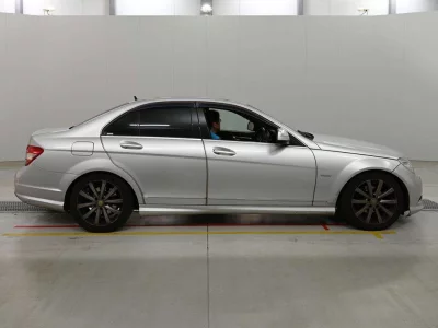 MERCEDES BENZ C CLASS