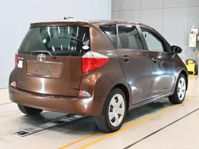 TOYOTA RACTIS