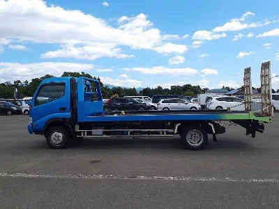 TOYOTA DYNA
