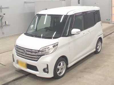 NISSAN DAYZ ROOX