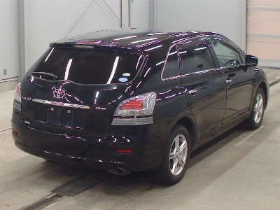 TOYOTA MARK X ZIO