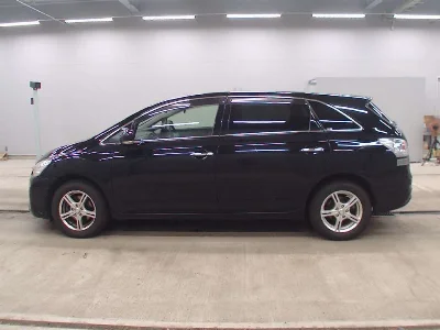 TOYOTA MARK X ZIO