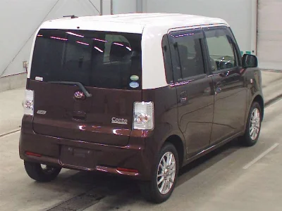 DAIHATSU MOVE CONTE