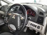 Mitsubishi Grandis