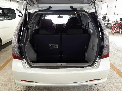 MITSUBISHI GRANDIS