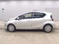 Цена авто Toyota Aqua с аукционов Японии, номер кузова NHP10, пробег 14 000, оценка 3