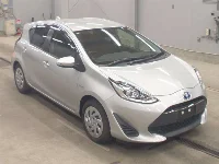 Цена авто Toyota Aqua с аукционов Японии, номер кузова NHP10, пробег 14 000, оценка 3