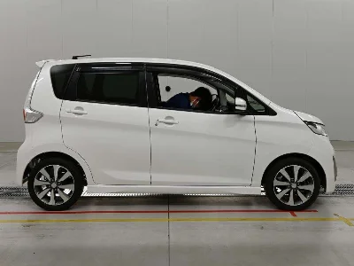 MITSUBISHI EK CUSTOM