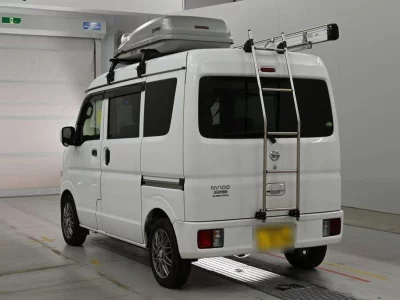 NISSAN CLIPPER VAN