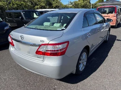 TOYOTA PREMIO