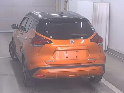 NISSAN KICKS