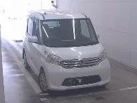 Цена авто Nissan Dayz Roox с аукционов Японии, номер кузова B21A, пробег 121 000, оценка 4