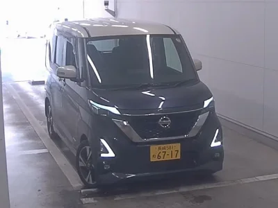 NISSAN ROOX