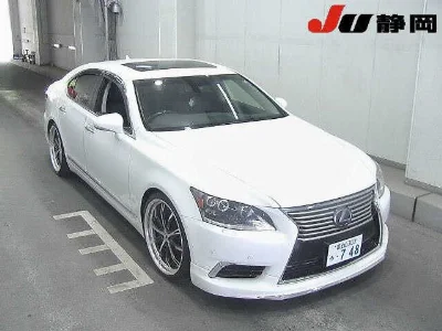 LEXUS LS