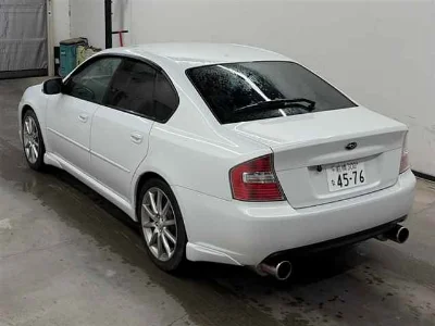SUBARU LEGACY B4