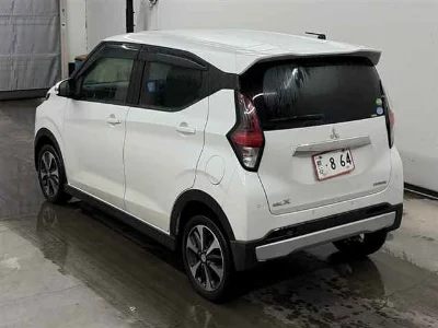 MITSUBISHI EK X