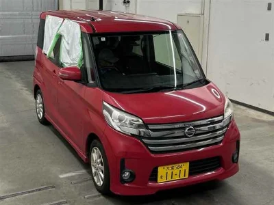 NISSAN DAYZ ROOX