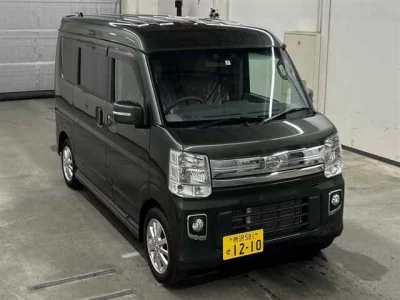 NISSAN CLIPPER RIO