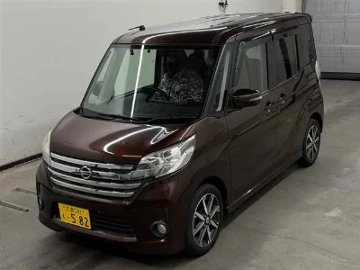 NISSAN DAYZ ROOX