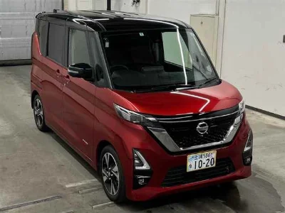 NISSAN ROOX