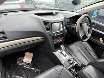 SUBARU LEGACY B4