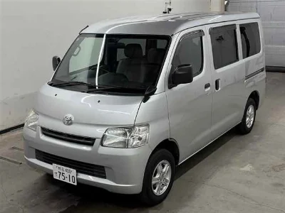 TOYOTA LITE ACE VAN