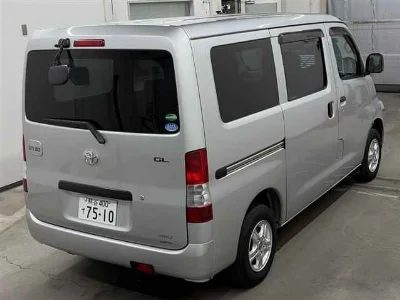 TOYOTA LITE ACE VAN