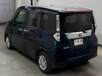 TOYOTA TANK