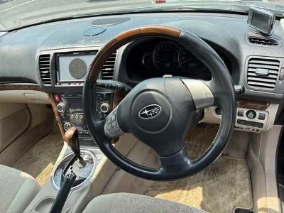 SUBARU LEGACY B4