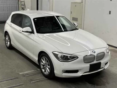 BMW 1 SERIES