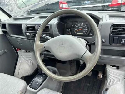 MITSUBISHI MINICAB TRUCK