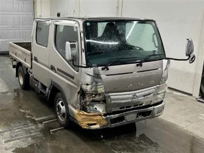 MITSUBISHI CANTER